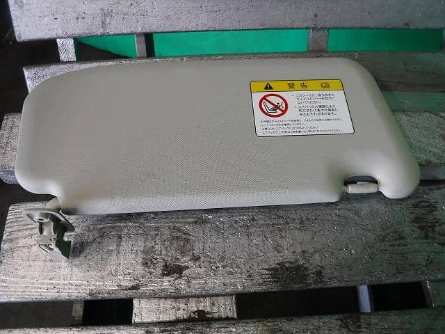 Sun Visor MAZDA CX-5 2012 LDA-KE2FW — photo 1