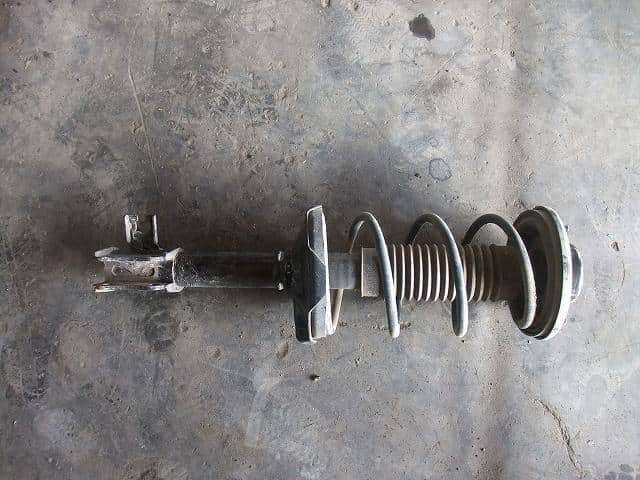 Rear Right Strut SUZUKI Cultus 1998 GF-GA11S — photo 1