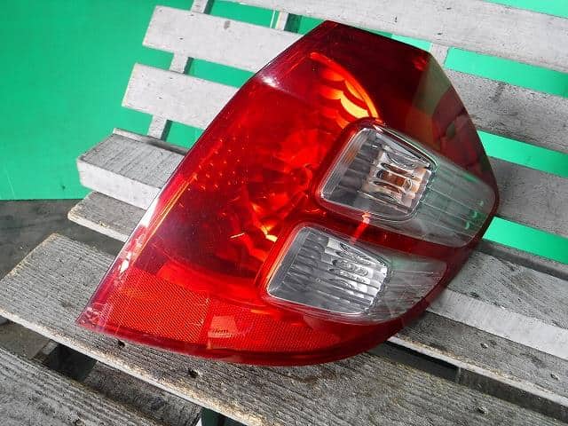 Right Tail Light HONDA Fit 2008 DBA-GE6 — photo 2