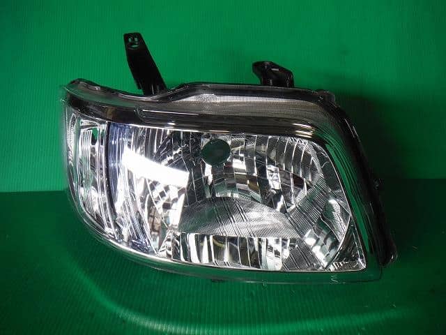 Right Headlight HONDA Zest DBA-JE1 33101SYA003 — photo 1