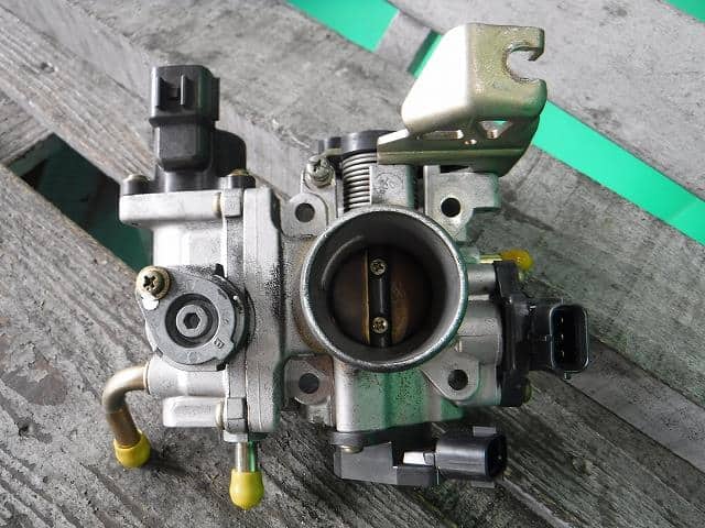 Throttle Body NISSAN Moco 2004 CBA-MG21 — photo 2