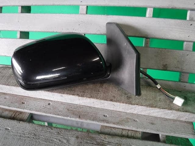 Right Side Mirror TOYOTA Avensis 2003 UA-AZT250 — photo 1