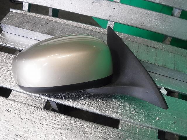 Right Side Mirror NISSAN Bluebird Sylphy 2007 DBA-KG11 — photo 1