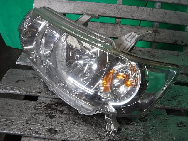 Left Headlight DAIHATSU Tanto CBA-L350S — photo 2