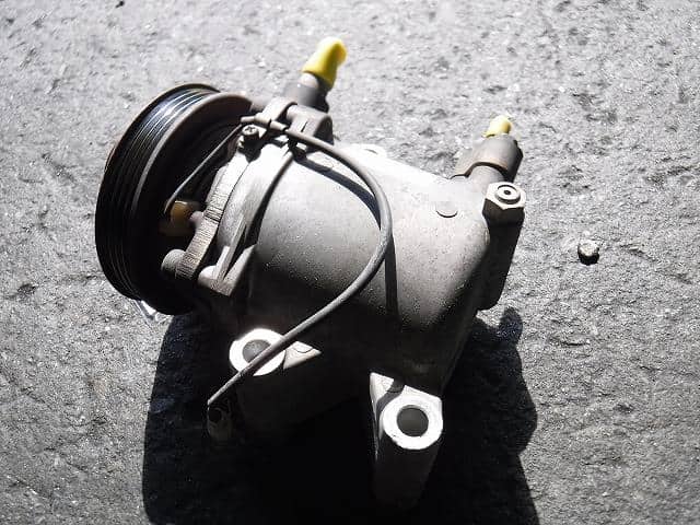 A/C Compressor SUBARU Stella 2010 DBA-RN2 — photo 2