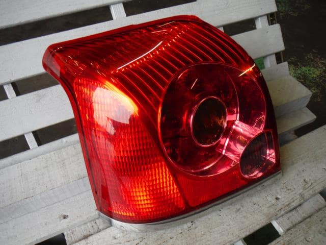 Left Tail Light TOYOTA Avensis 2005 CBA-AZT250 — photo 1