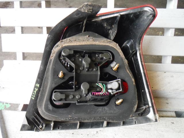 Left Tail Light TOYOTA Avensis 2005 CBA-AZT250 — photo 4