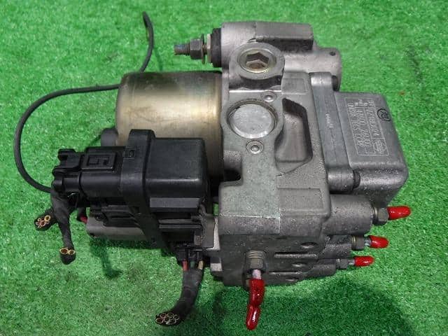 ABS Actuator NISSAN Gloria 1998 E-PY31 4760026U00 — photo 1
