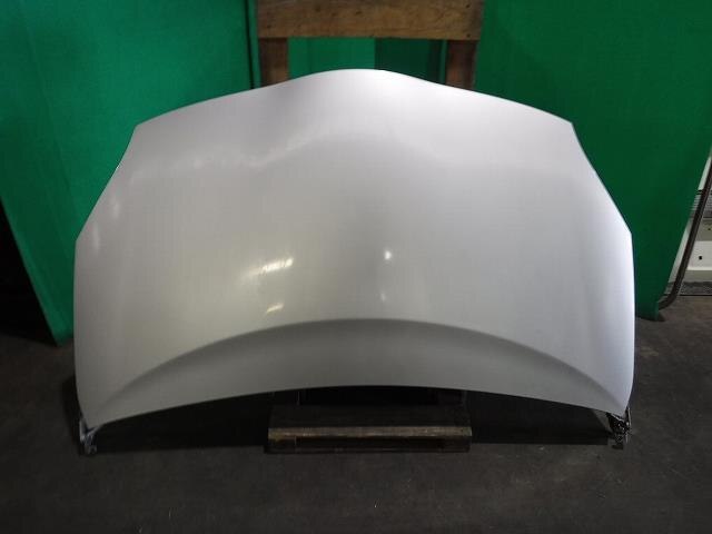 Bonnet Hood TOYOTA Prius 2010 DAA-ZVW30 — photo 1
