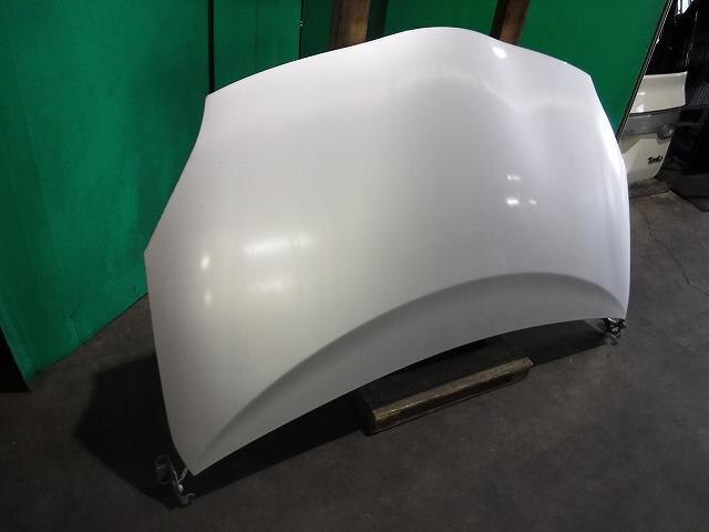 Bonnet Hood TOYOTA Prius 2010 DAA-ZVW30 — photo 2