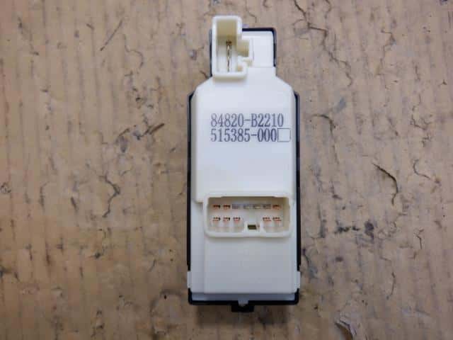Power Window Switch DAIHATSU Move 2010 DBA-L175S — photo 2