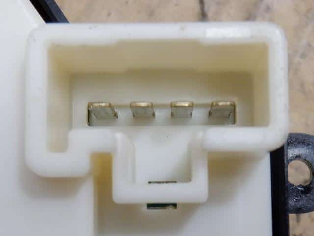 Power Window Switch DAIHATSU Move 2010 DBA-L175S — photo 5