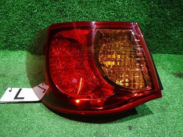 Left Tail Light TOYOTA Mark X 2011 DBA-GRX130 — photo 1