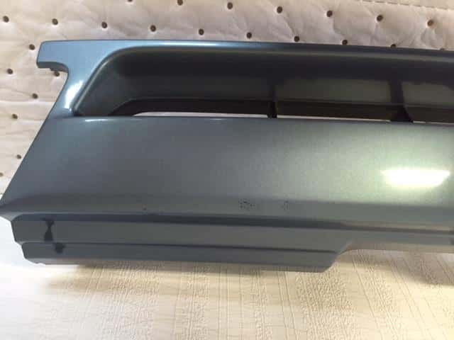Radiator Grille NISSAN Cube 2000 GH-AZ10 — photo 3