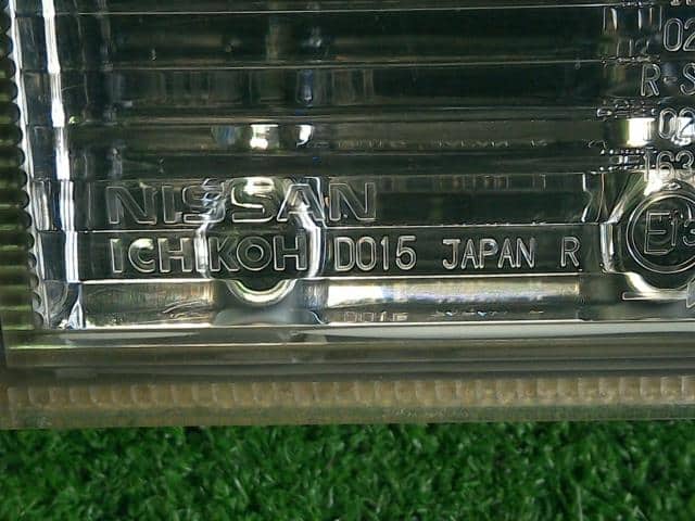 Right Tail Light NISSAN Cube 2006 DBA-BNZ11 — photo 4