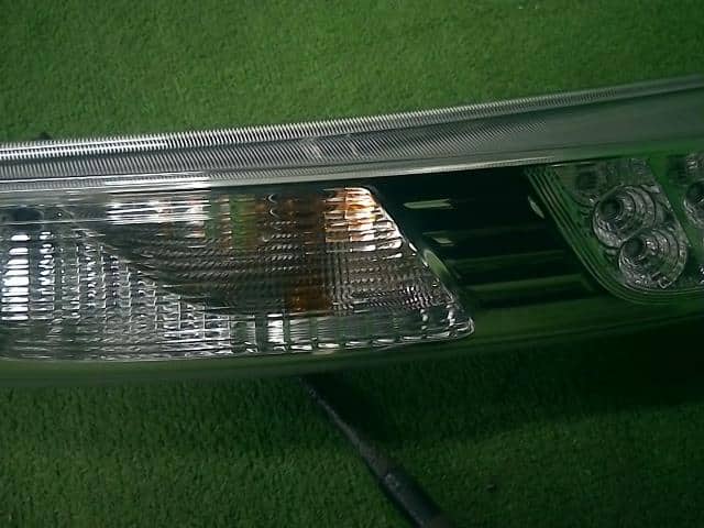 Right Tail Light DAIHATSU Move 2013 DBA-LA110S — photo 5