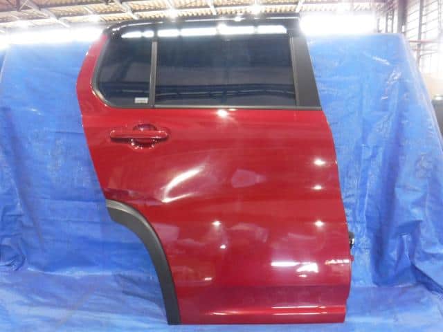 Rear Right Door Assembly SUZUKI Hustler 2014 DBA-MR31S 6800365P00 — photo 1