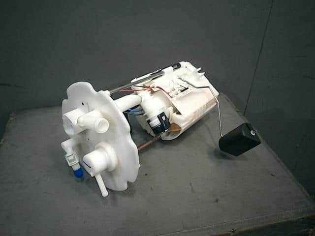 Fuel Pump NISSAN Roox 2020 5AA-B44A 170407MA0A — photo 1