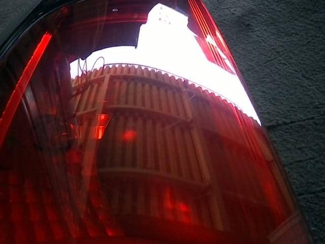 Left Tail Light NISSAN Moco 2006 DBA-MG22 — photo 3