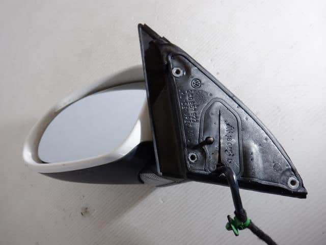 Left Side Mirror VOLKSWAGEN Variant 2010 ABA-3CCDA — photo 3