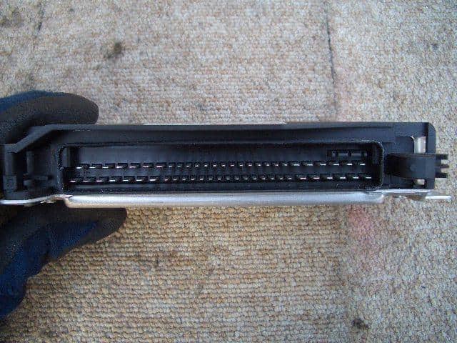 ABS Computer AUDI Audi a6 1995 E-4AABC 4D0 907 379 D — photo 3