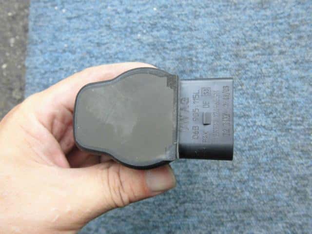 Ignition Coil AUDI Audi allroad quattro 2003 GH-4BBESF 06B 905 115L — photo 3