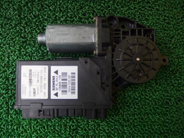 Front Left Door Regulator AUDI Audi a4 2003 GH-8EBDV 8E2 959 801 — photo 1