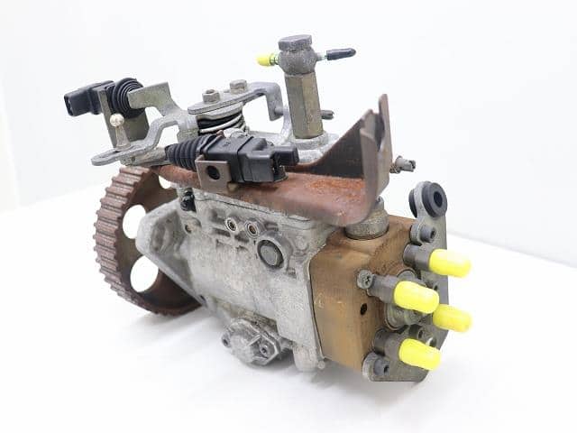Injection Pump VOLKSWAGEN Golf 1987 N-19JP 068130108N — photo 3