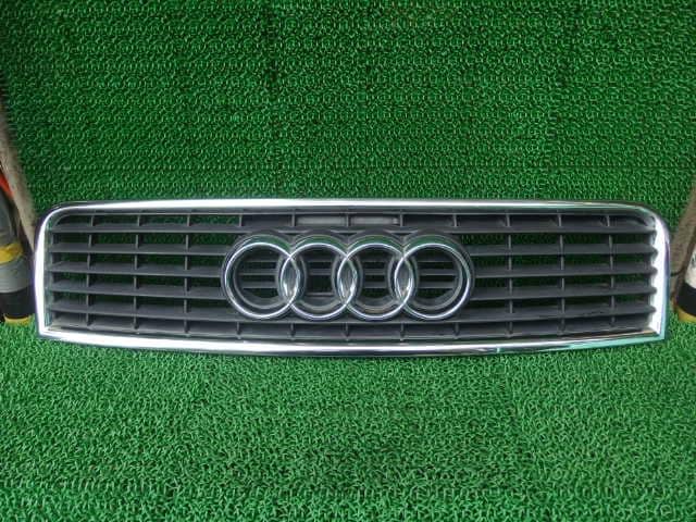 Radiator Grille AUDI Audi a4 2003 GH-8EBDV — photo 1