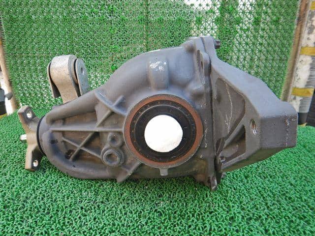 Rear Rigid Differential Assembly MERCEDES-BENZ Benz c class 2008 DBA-204041 A2043500614 — photo 3