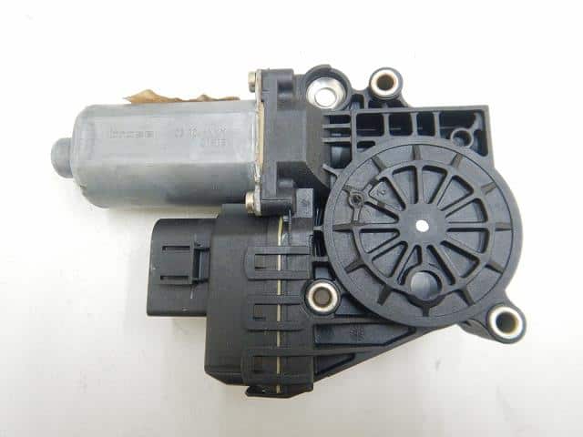 Front Left Door Regulator AUDI Audi a4 2001 GF-8DAPT 8D0959801F — photo 1