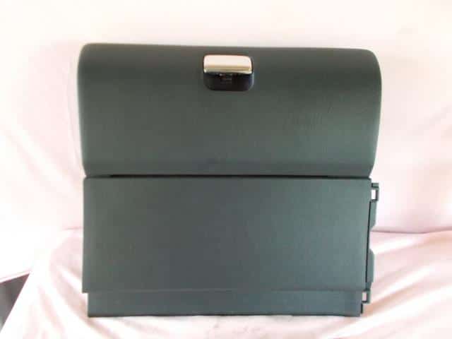 Interior Parts HONDA Step Wagon 2005 CBA-RF8 77509S7S003ZC — photo 1
