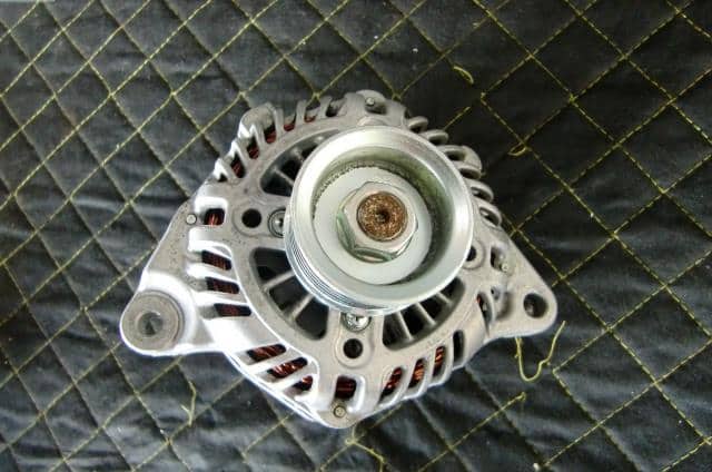Alternator HONDA Fit 2015 DBA-GK3 — photo 5