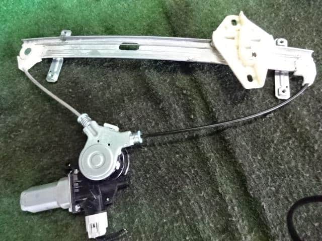 Rear Left Door Regulator HONDA Odyssey 2007 ABA-RB1 — photo 5