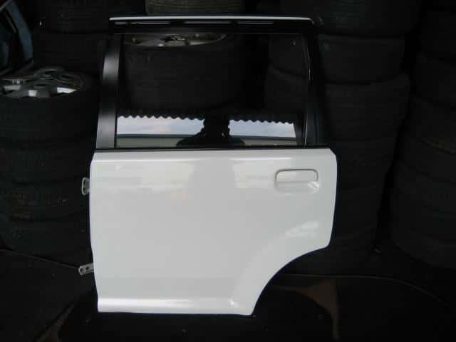 Rear Left Door Assembly MITSUBISHI eK Wagon 2001 LA-H81W — photo 1