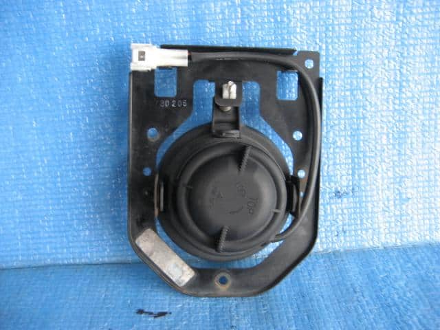 Right Fog Light SUZUKI Wagon R Solio 2001 LA-MA34S — photo 3
