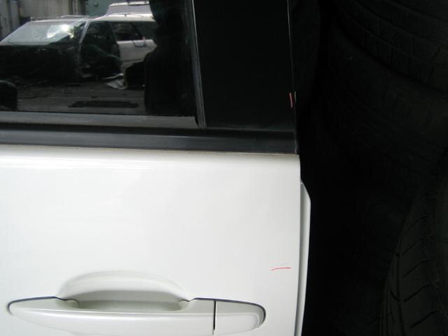 Rear Right Door Assembly TOYOTA Noah 2001 TA-AZR60 — photo 3