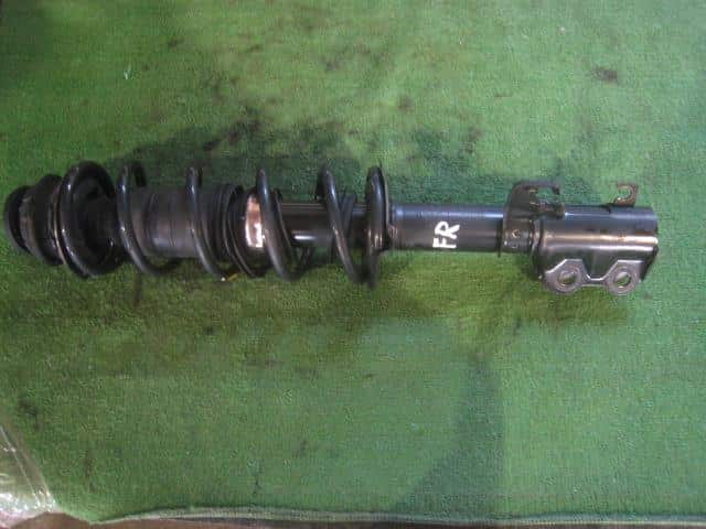 Front Right Strut NISSAN March 2010 DBA-K13 — photo 1