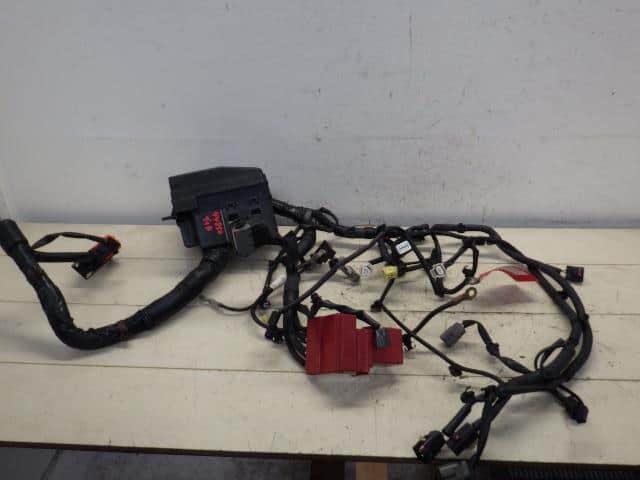Fuse Box MITSUBISHI Delica D5 2013 DBA-CV5W — photo 1
