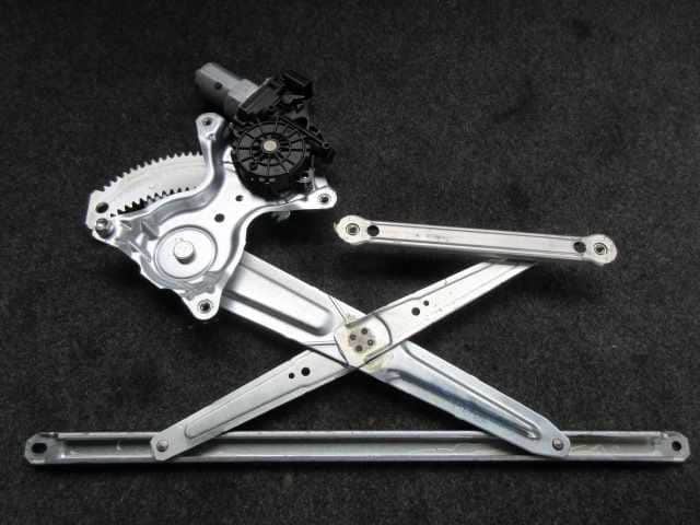 Front Left Door Regulator NISSAN Dayz 2013 DBA-B21 — photo 4