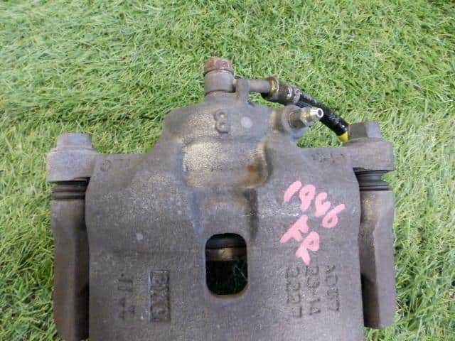 Front Right Caliper HONDA CR-V 2002 LA-RD4 — photo 3
