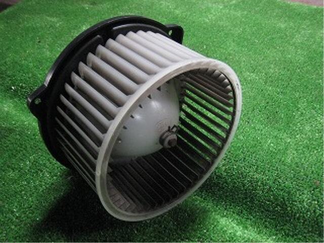 Blower Motor TOYOTA Windom 1994 E-VCV11 — photo 1