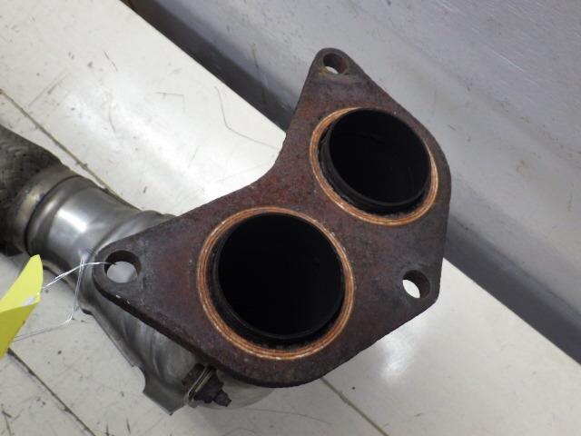 Front Exhaust Pipe TOYOTA MR2 1994 E-SW20 — photo 3