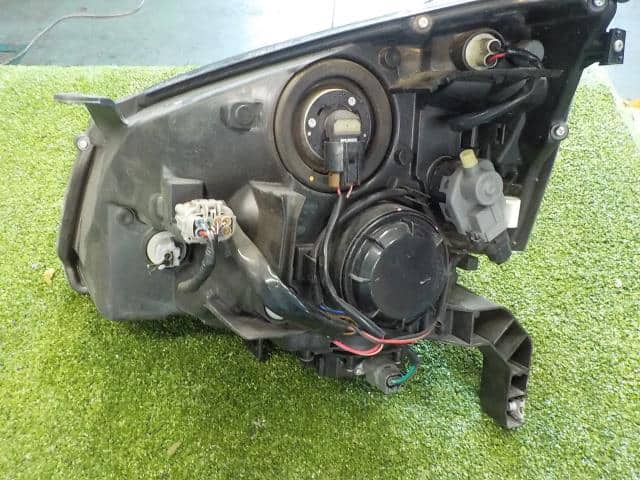 Right Headlight NISSAN Lafesta 2010 DBA-B30 — photo 2