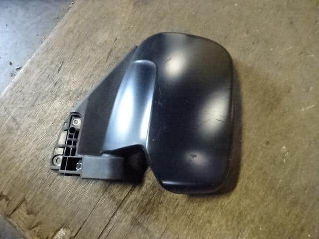 Left Side Mirror MITSUBISHI Minicab 2010 GBD-U61 — photo 1