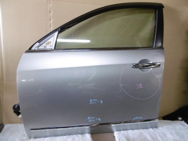 Front Left Door Assembly NISSAN Bluebird Sylphy 2005 DBA-KG11 — photo 1