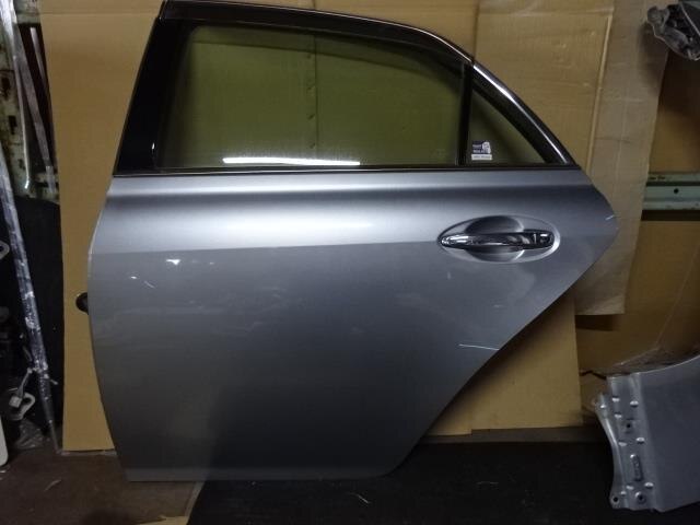 Rear Left Door Assembly TOYOTA Mark X 2008 DBA-GRX120 — photo 1