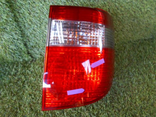 Right Tail Light TOYOTA Alphard 2004 CBA-ANH15W 8155058020 — photo 1