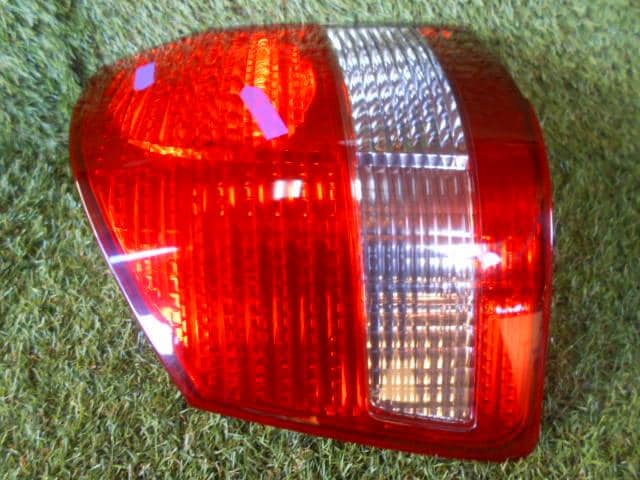 Right Tail Light TOYOTA Alphard 2004 CBA-ANH15W 8155058020 — photo 2