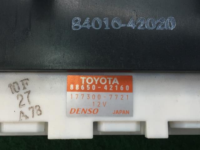 A/C Control Panel TOYOTA RAV4 2004 CBA-ACA21 — photo 4